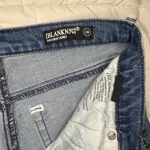 BlankNYC Women's Blue Distressed Jeans Size 28. #25 - Picture 6 of 11